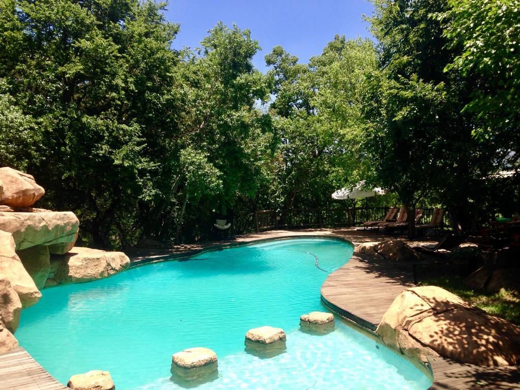 Iris Retreat & Island Day Spa Hartbeespoort Exterior photo